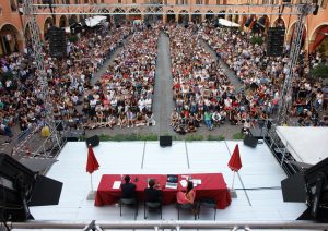 Festivalfilosofia _ Piazza Giuseppe Garibaldi a Sassuolo